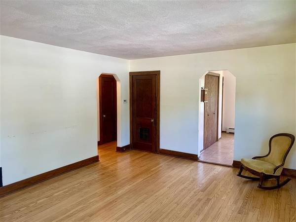 5923 Century Ave in Middleton, WI - Building Photo