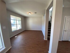 115 Pedernales Dr in Kyle, TX - Building Photo - Building Photo