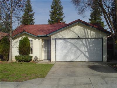 5668 W Tenaya Ave in Fresno, CA - Building Photo