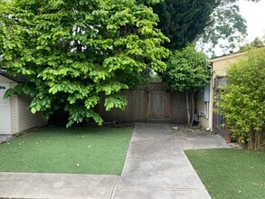 415 Laurent St in Santa Cruz, CA - Building Photo - Building Photo