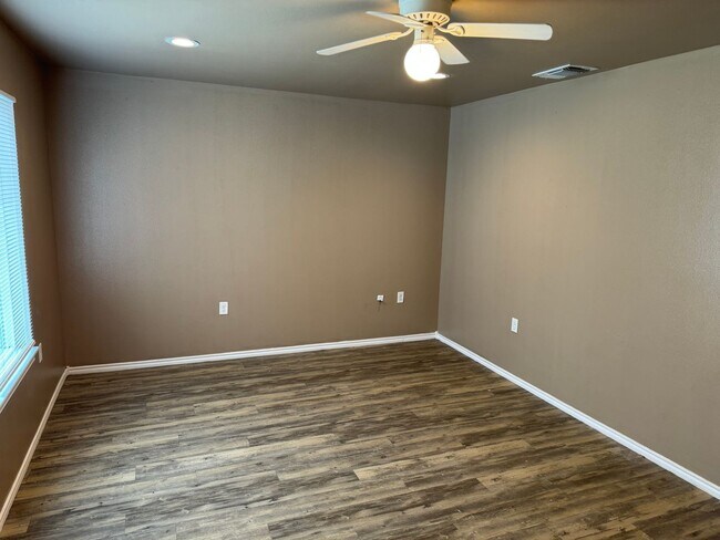 509 49th St in Lubbock, TX - Building Photo - Building Photo