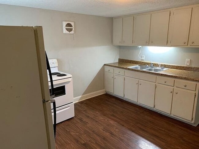 217 Orange St in Ripley, TN - Building Photo - Building Photo