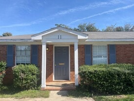 11 Creek Ct in Aiken, SC - Building Photo