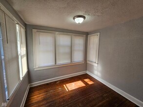 3537 N Capitol Ave in Indianapolis, IN - Building Photo - Building Photo