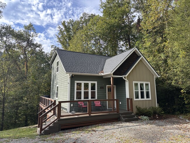 property at 14 Constitution Ct