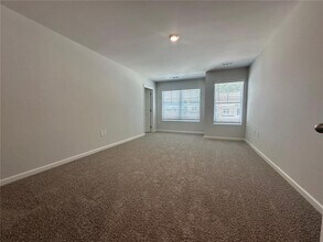 3071 Greyton Dr in Buford, GA - Building Photo - Building Photo