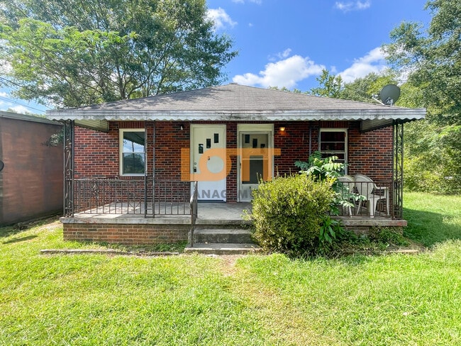 property at 103 Farrs Bridge Rd