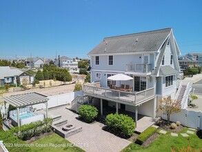 912 Ocean Ave in Mantoloking, NJ - Building Photo - Building Photo