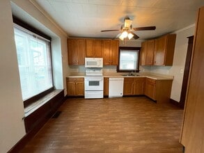 214 New St in Goshen, IN - Building Photo - Building Photo