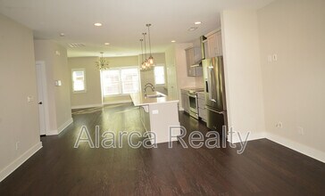 129 Grandin Rd in Charlotte, NC - Building Photo - Building Photo