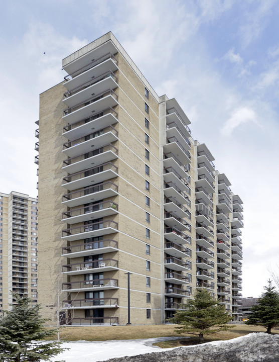 The Riversides in Ottawa, ON - Building Photo