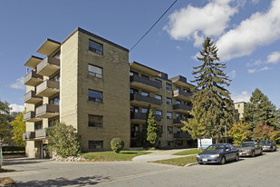 186 Stephen Drive Apartments