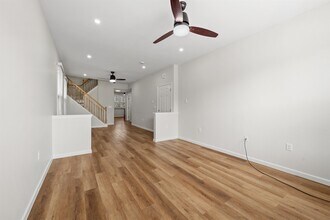 11 Obrien Ct in Bayonne, NJ - Building Photo - Building Photo