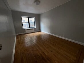 253 E 181st St, Unit 1 in Bronx, NY - Building Photo - Building Photo