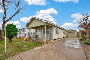 1110 11th St in Galena Park, TX - Building Photo