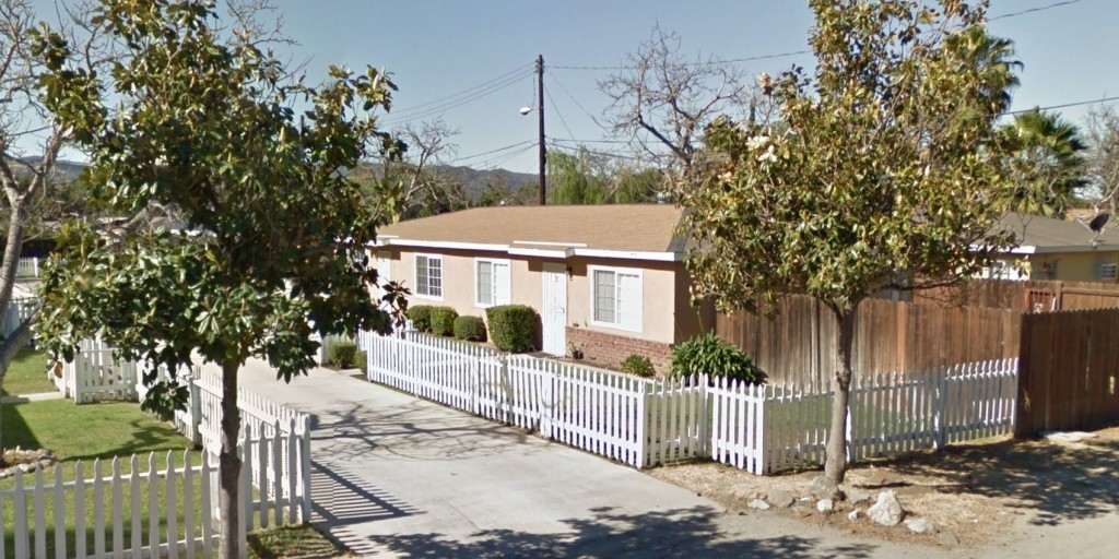 Adam Road Apartments in Simi Valley, CA - Foto de edificio