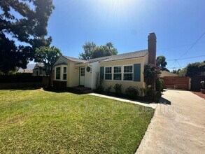 340 W Spazier Ave in Burbank, CA - Building Photo - Building Photo