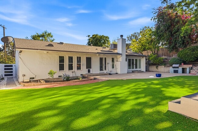 property at 20305 Aetna St