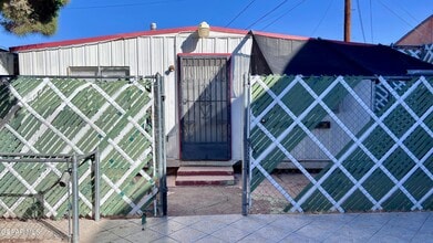 7509 Wilcox Dr in El Paso, TX - Building Photo - Building Photo