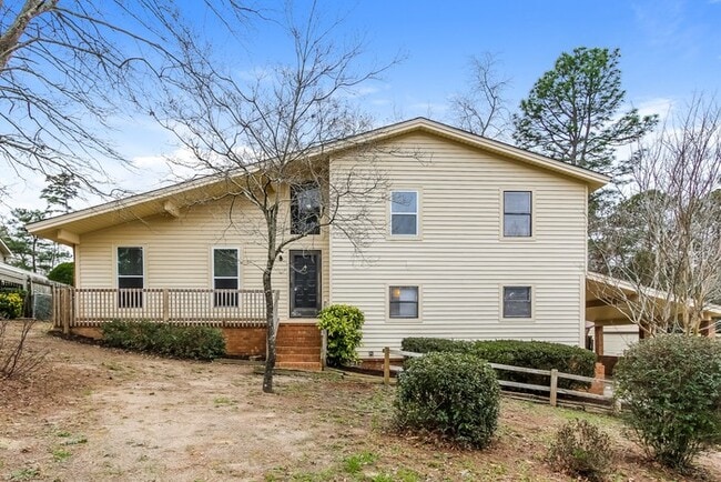 property at 225 Hillbrook Dr