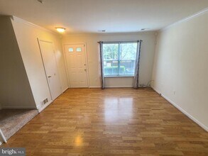 13906 Highstream Pl in Germantown, MD - Building Photo - Building Photo