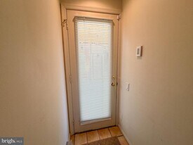 814 Pritchard Pl in Newtown Square, PA - Building Photo