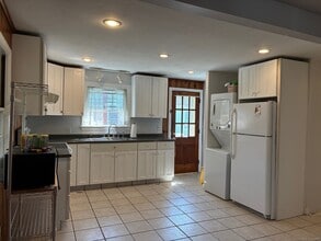 64 Kelsey Pl in Madison, CT - Building Photo - Building Photo