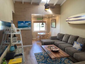 3080 Lincoln St in Carlsbad, CA - Building Photo - Building Photo