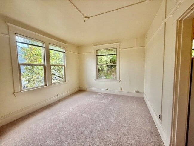 69 Etruria St in Seattle, WA - Building Photo - Building Photo