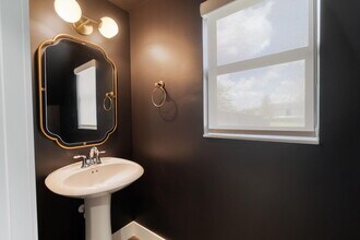 5447 Starfish Rd in Westlake, FL - Building Photo - Building Photo