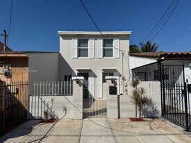 7520 W 15th Ct in Hialeah, FL - Building Photo