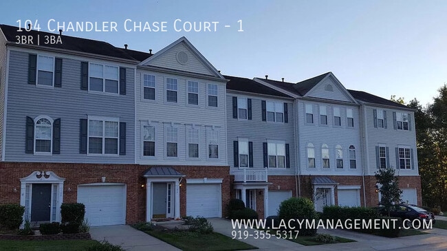 104 Chandler Chase Ct in Morrisville, NC - Foto de edificio - Building Photo