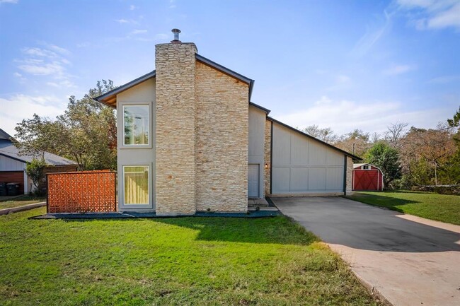 2002 Gabriel View Dr in Georgetown, TX - Foto de edificio - Building Photo