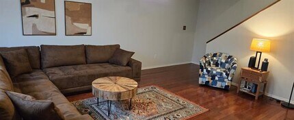 1722 Creekpoint Dr in Lewisville, TX - Building Photo - Building Photo