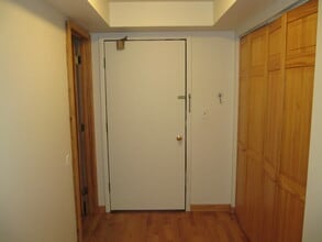 13200 W Heiden Cir, Unit 2212 in Lake Bluff, IL - Foto de edificio - Building Photo