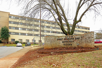 Huntsville Adventist Apartments in Huntsville, AL - Building Photo - Building Photo