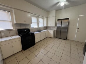 2 11th Ave N in Texas City, TX - Building Photo - Building Photo