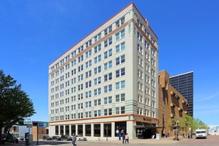 The Palace Apartments in Tulsa, OK - Building Photo