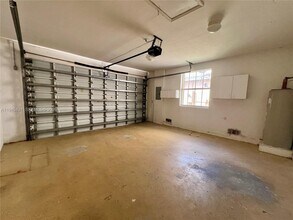 9047 SW 161st Terrace in Palmetto Bay, FL - Building Photo - Building Photo