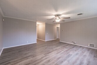5130 Leland Dr in Amarillo, TX - Building Photo - Building Photo
