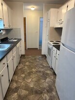 4 Strawberry Bank Rd, Unit #0 in Nashua, NH - Building Photo