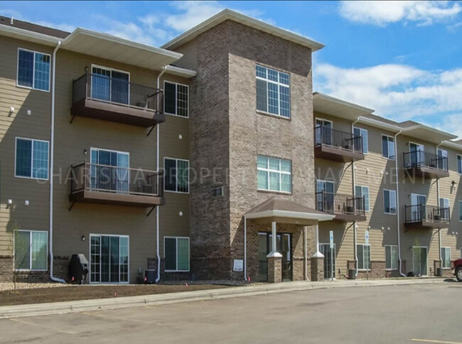 Ridgeview Residence in Brandon, SD - Foto de edificio - Building Photo