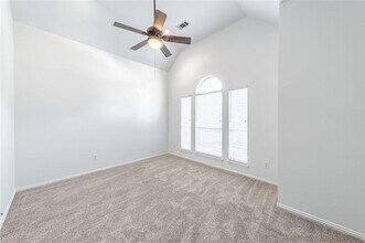 3200 Heatherbrook Dr in Plano, TX - Building Photo - Building Photo