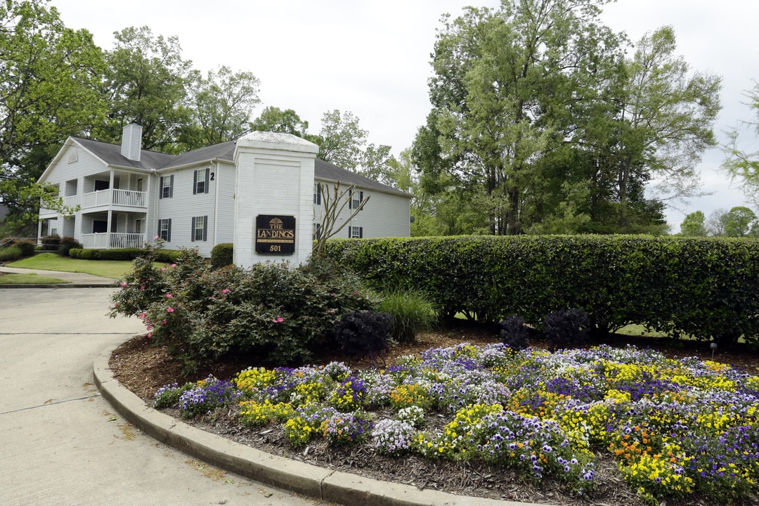 The Landings Apartments in Vicksburg, MS - Building Photo