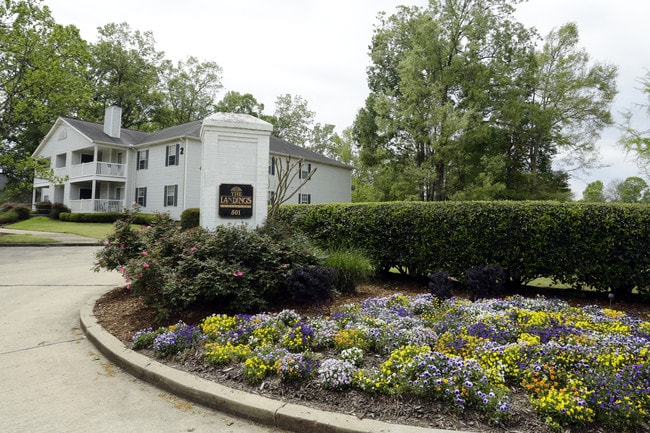 The Landings Apartments