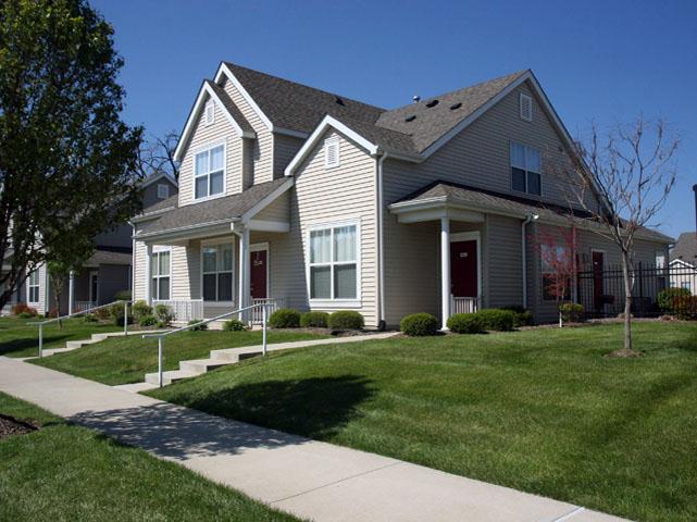 Parsons Place Apartments in East St. Louis, IL - Foto de edificio - Building Photo