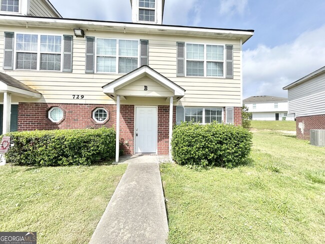 729 Wheel House Ln in Monroe, GA - Building Photo - Building Photo