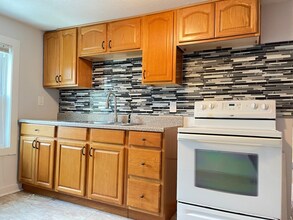 751 Washington St in Canton, MA - Building Photo - Building Photo