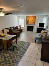 604 Highcrest Dr, Unit #224 in Granite Shoals, TX - Building Photo - Building Photo