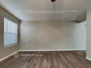 8843 S Canyon Saddle St in Las Vegas, NV - Building Photo - Building Photo